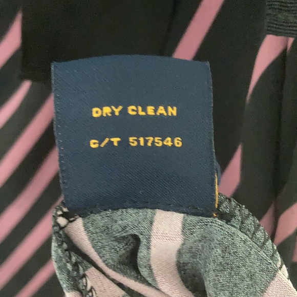 ⭐️ 3/$20 ⭐️ Jersey-type knit dress with gross grain ribbon tie - Picture 6 of 7